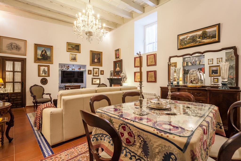 Casa Señorial Centro,mármoles Siviglia